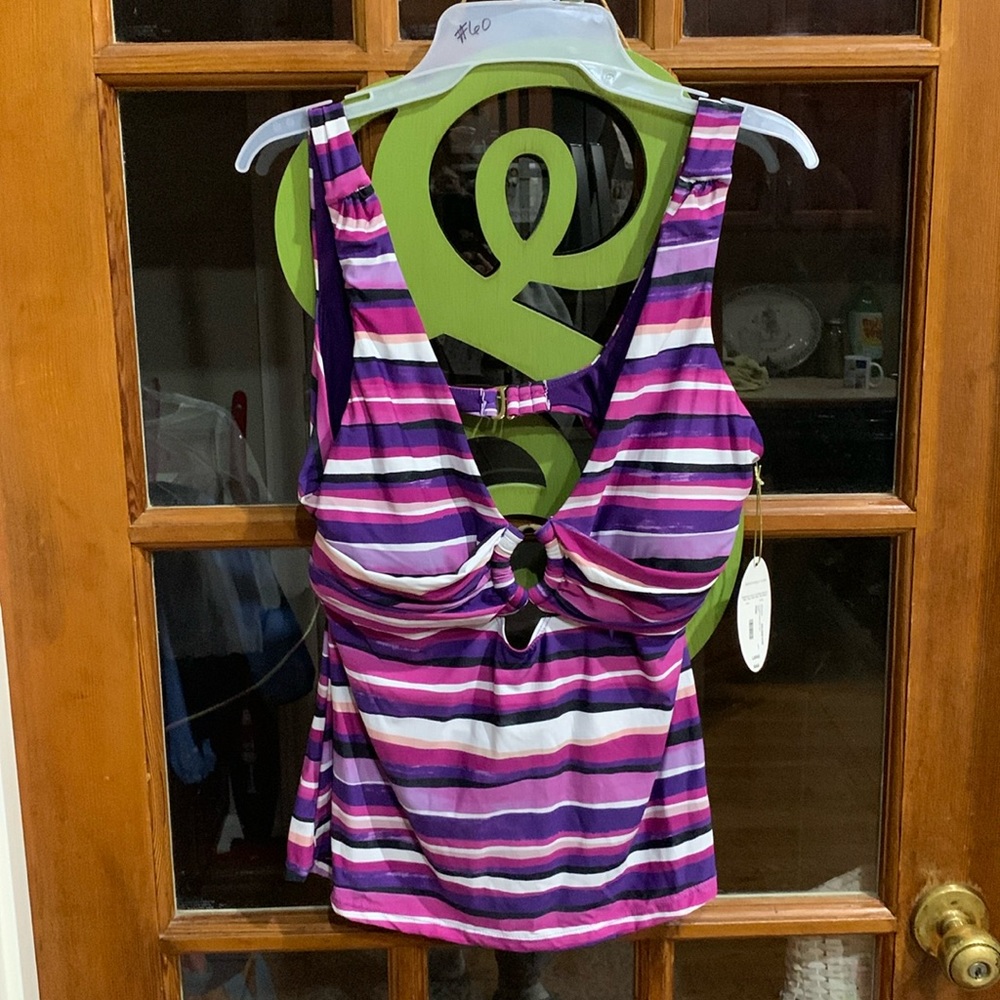 NWT Bathing suit top  Latge